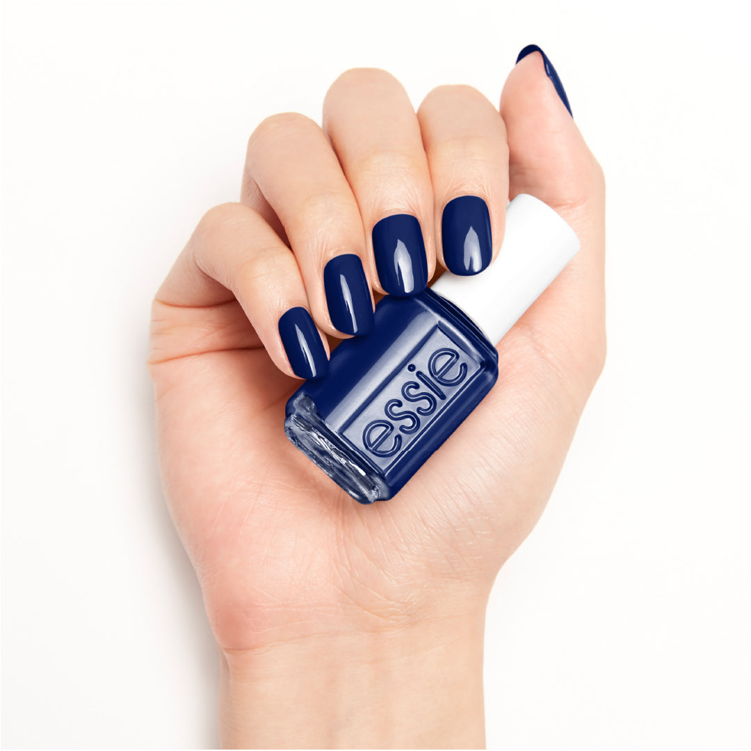 Essie Teacups & Trinckets , Salon-Quality Nail Polish, Vegan formula for flawless coverage , easy-glide brush