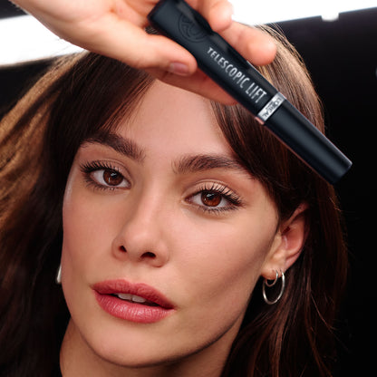 L’Oréal Paris Telescopic Extensionist Mascara for 24H Long-Lasting Curl, Volume, and Exceptional Lengthening Eyelashes with Eyelash-Extension Effect